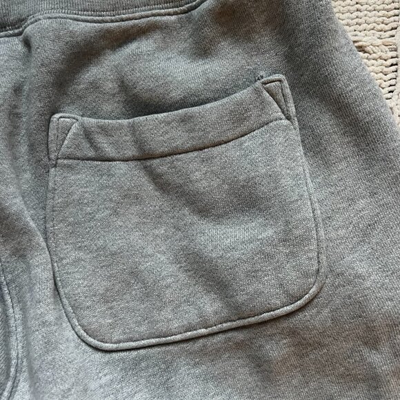 Champion Reverse Weave Jogger - Picture 9 of 10